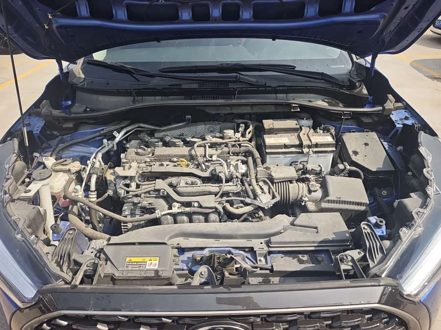 Toyota Corolla Cross 2022 immagine di auto #10