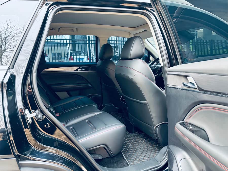 广汽传祺 传祺GS4 PLUS 2023 汽车图片 #10