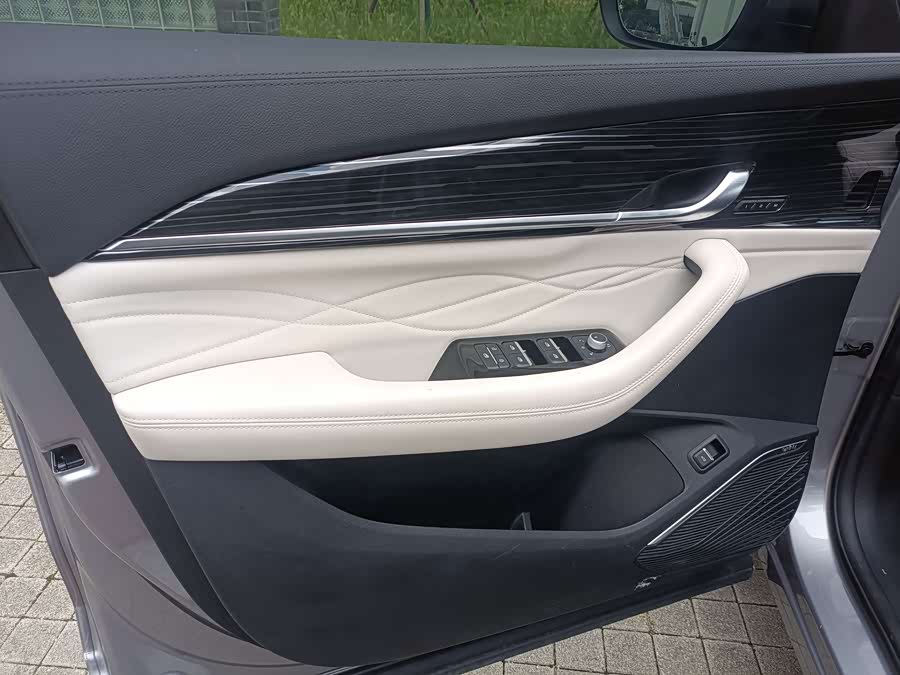 GEELY Monjaro 2023 car image #10