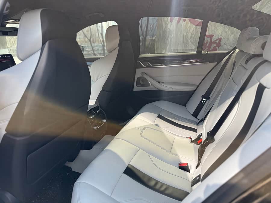 BMW M5 2020 #10 BMW M5 2020 صورة سيارة #10