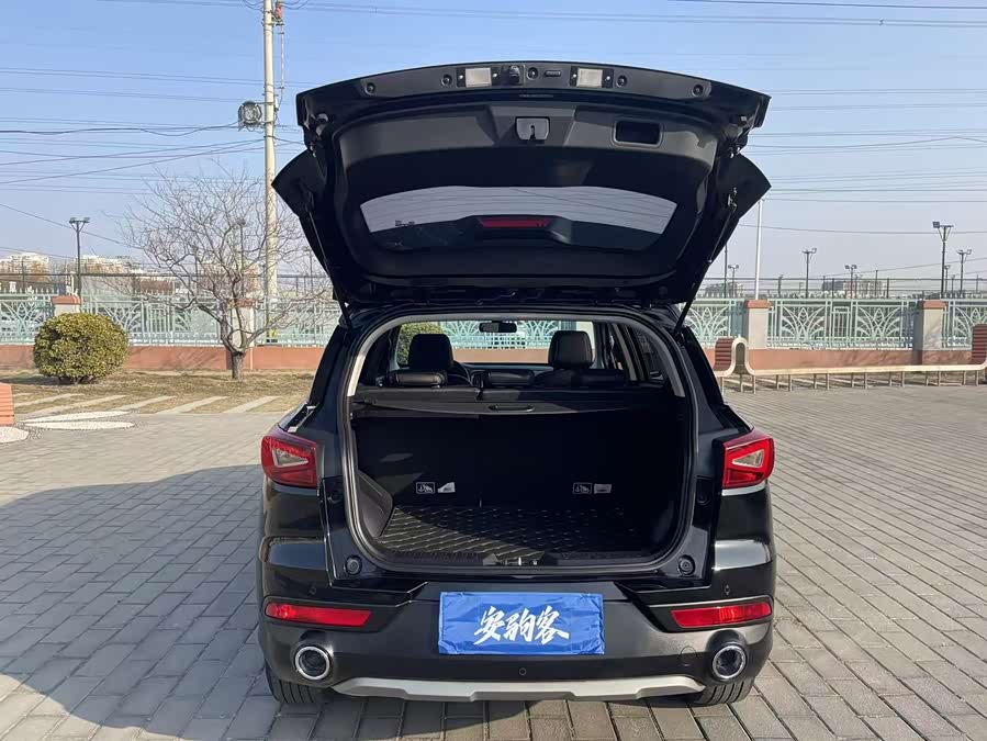 GAC Trumpchi GS3 2018 #10 GAC Trumpchi GS3 2018 car image #10