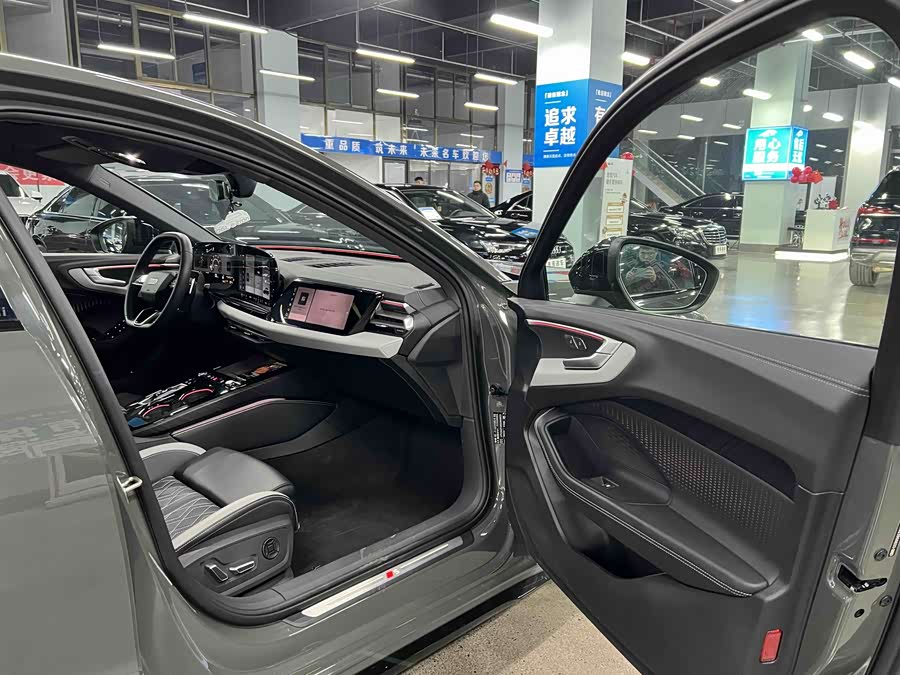 Audi 2025 car image #10