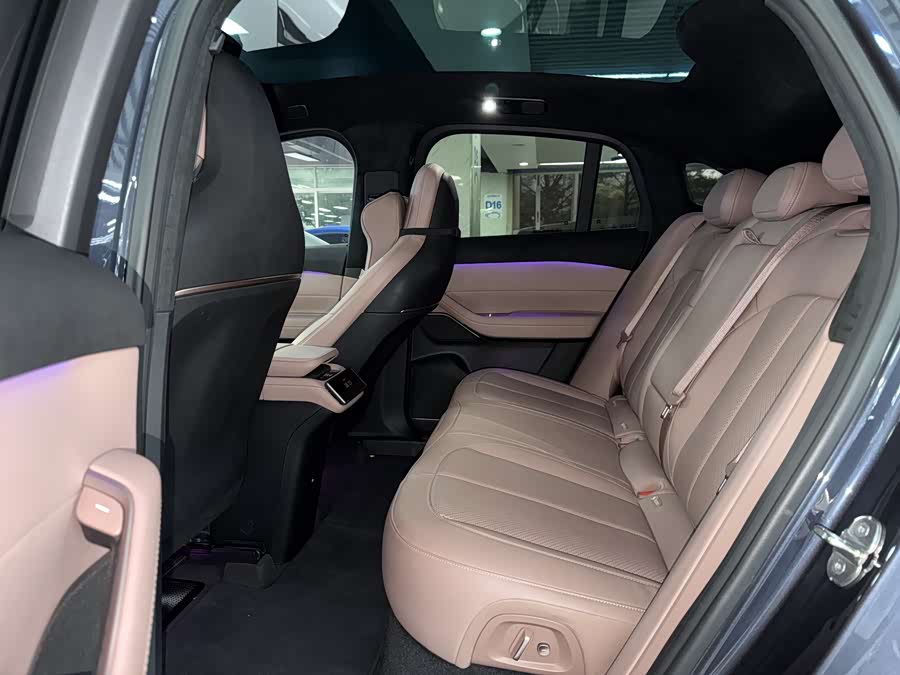 蔚来 蔚来EC6 2024 汽车图片 #10