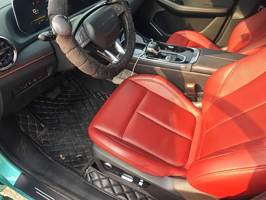 Forthing T5 EVO 2021 #10 Forthing T5 EVO 2021 car image #10