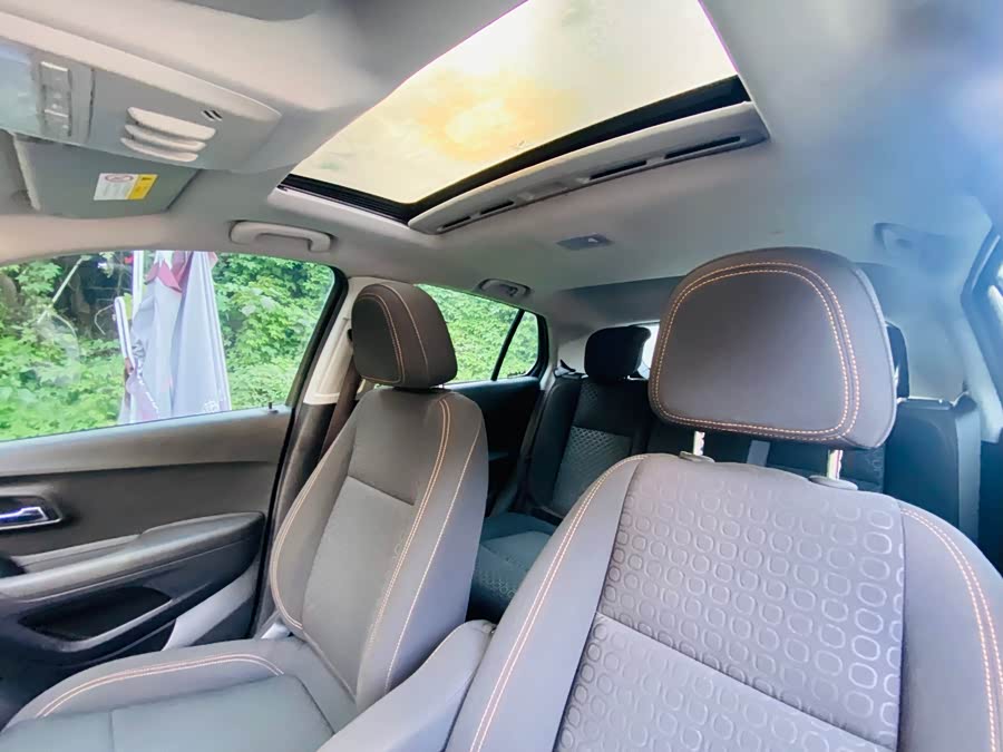 Chevrolet Tracker 2017 car image #10