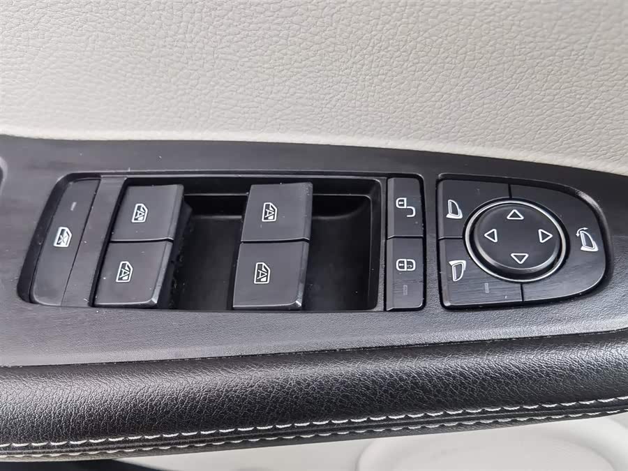 BYD Yuan Pro 2022 #10 BYD Yuan Pro 2022 car image #10