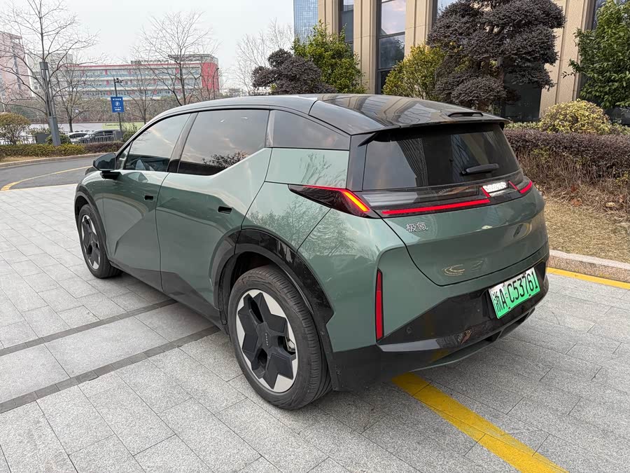 Zeekr X 2023 car image #10