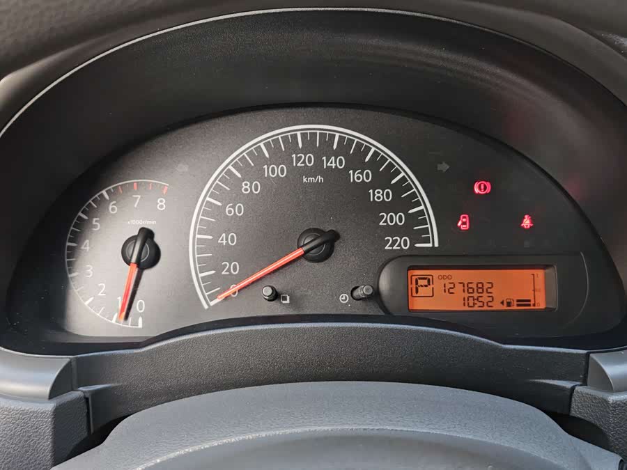 日产 阳光 2011 汽车图片 #10