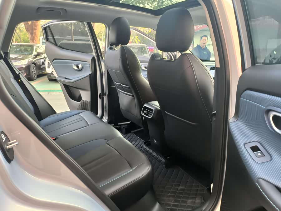 GAC Trumpchi GS3 2025 #10 GAC Trumpchi GS3 2025 car image #10