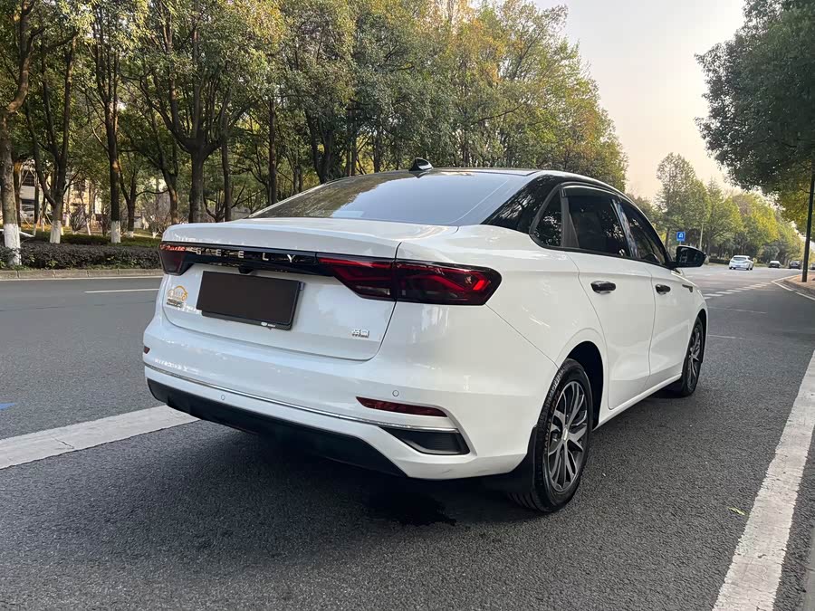 GEELY Emgrand 2024 car image #10