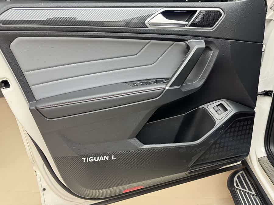 Volkswagen Tiguan L New Energy 2021 #10 Volkswagen Tiguan L New Energy 2021 car image #10