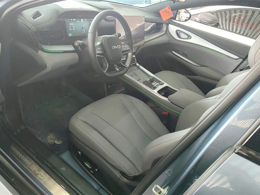 BYD Seal 07 DM-i 2025 car image #10