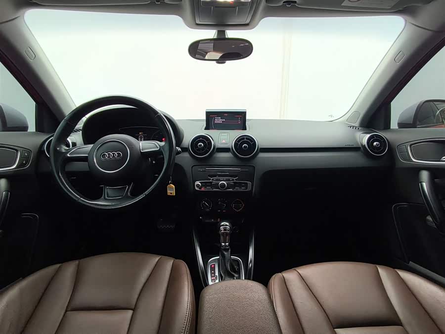 Audi A1 2016 car image #10