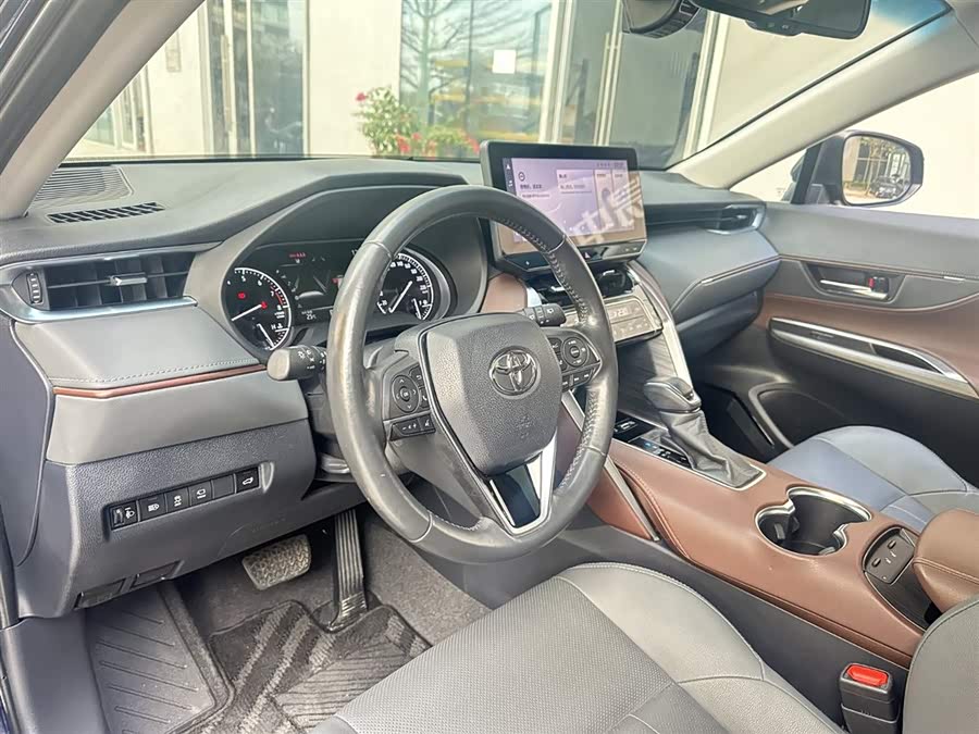 Toyota Harrier 2023 immagine di auto #10