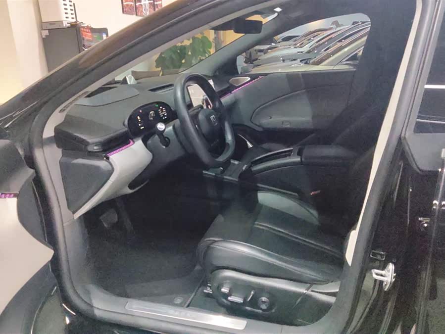 Zeekr 007 2024 immagine di auto #10