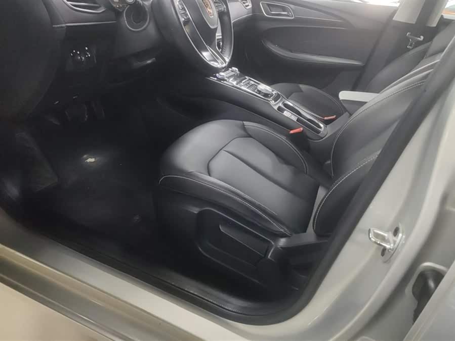 荣威 荣威Ei5 2019 汽车图片 #10