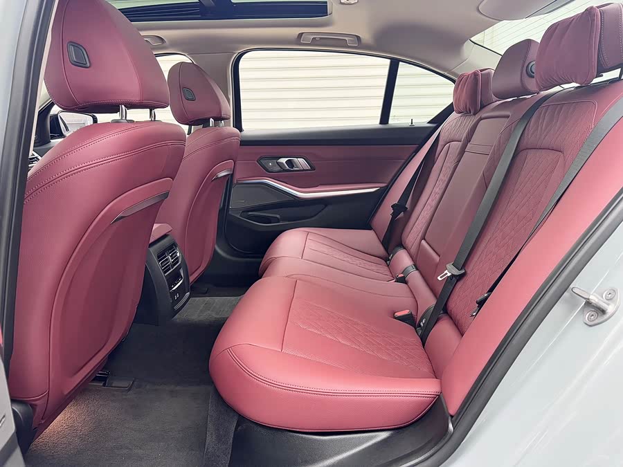 BMW i3 2024 #10 BMW i3 2024 immagine di auto #10