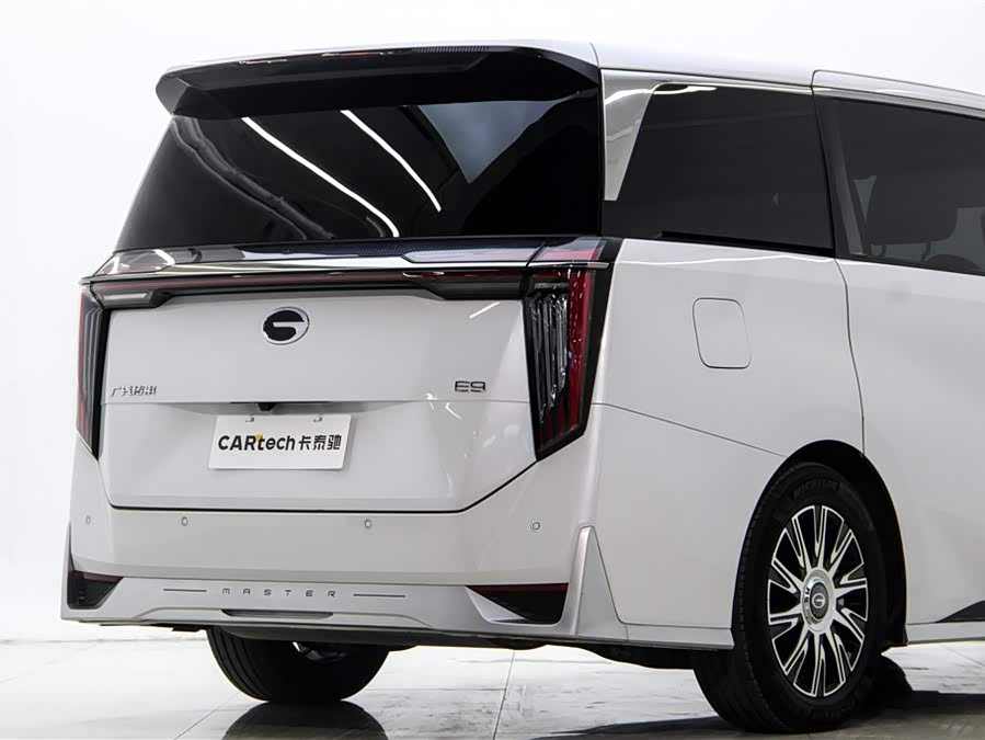 GAC Trumpchi E9 2024 car image #10