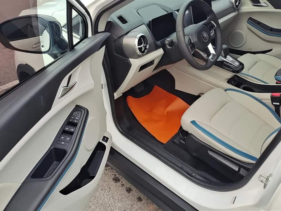 BYD Yuan Pro 2023 #10 BYD Yuan Pro 2023 car image #10