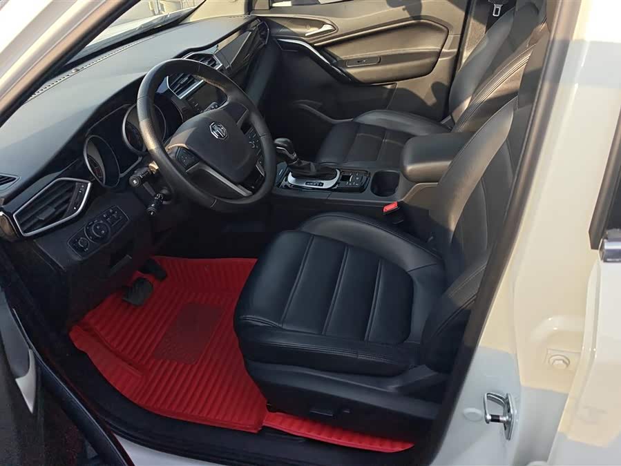 MG GS 2015 car image #10