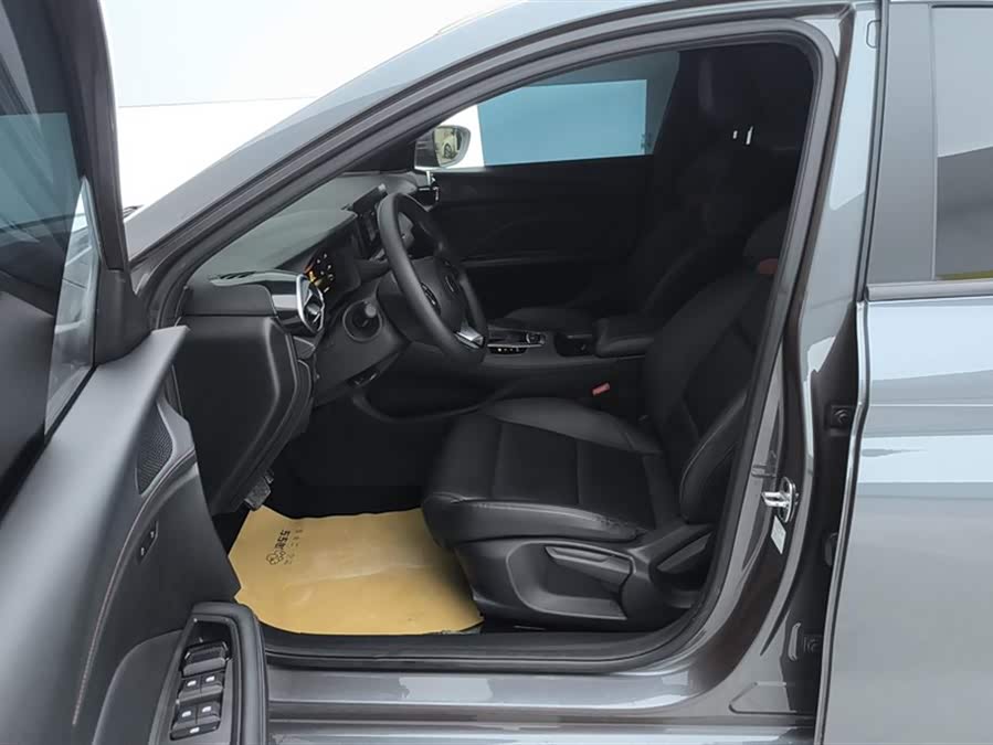 MG 5 2025 car image #10