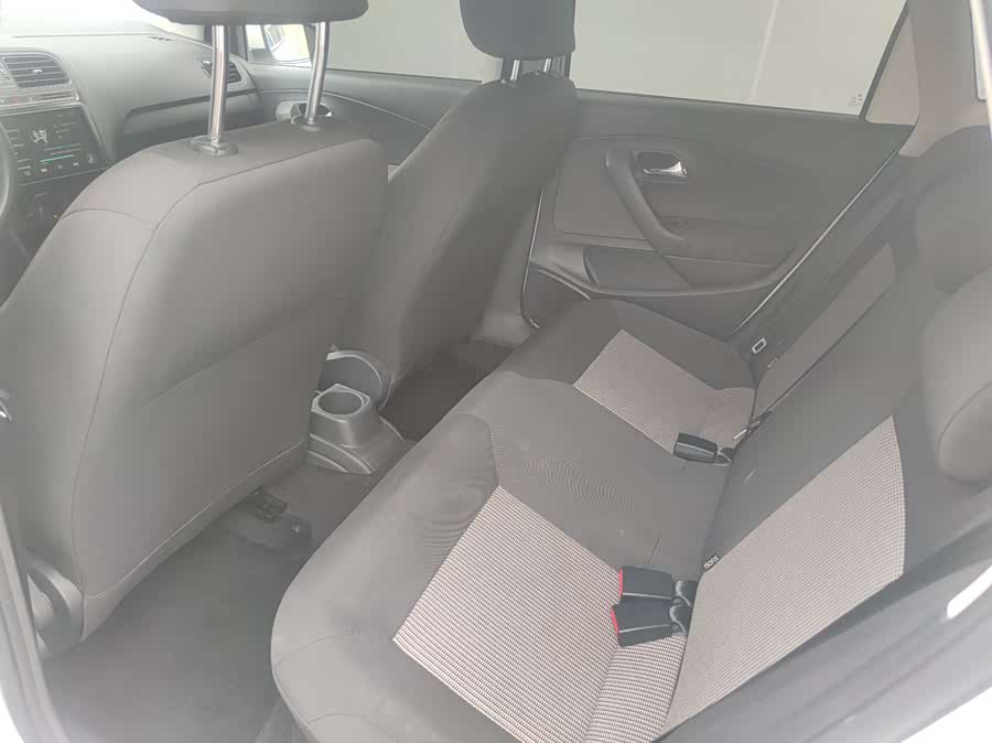 Volkswagen Polo 2018 #10 Volkswagen Polo 2018 car image #10