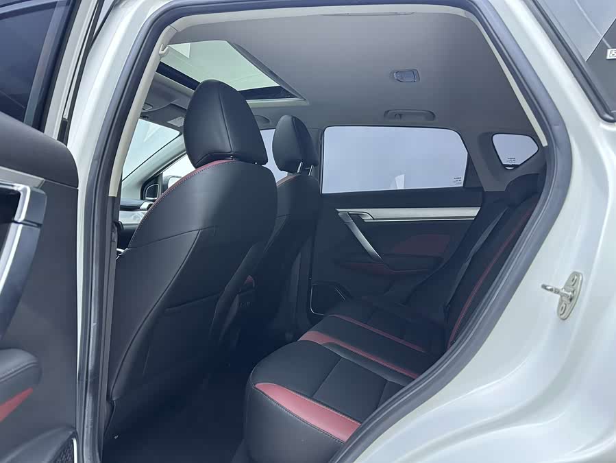 GEELY Coolray 2021 car image #10