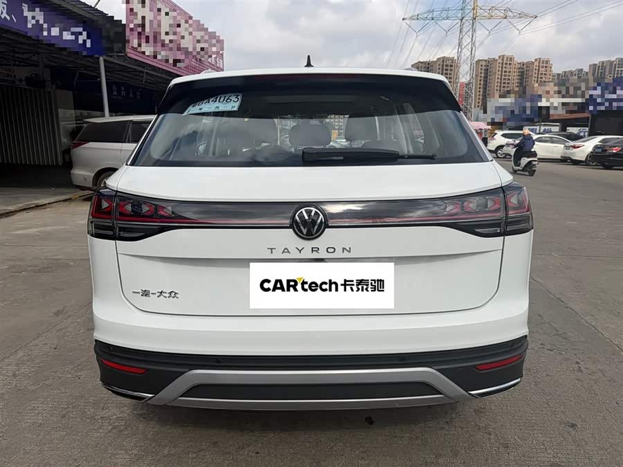 Volkswagen Tayron 2025 immagine di auto #10