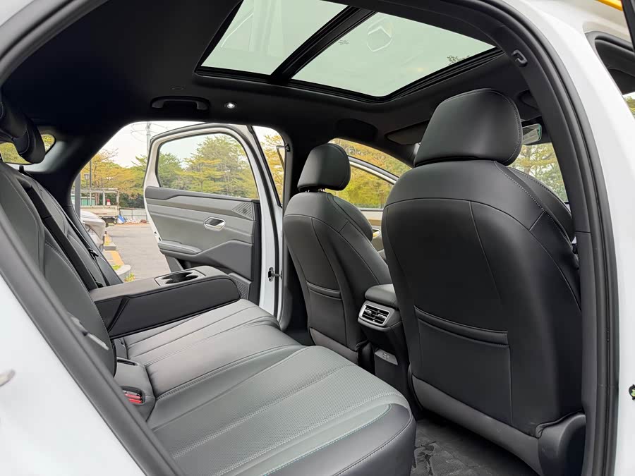 BYD Qin L 2025 car image #10