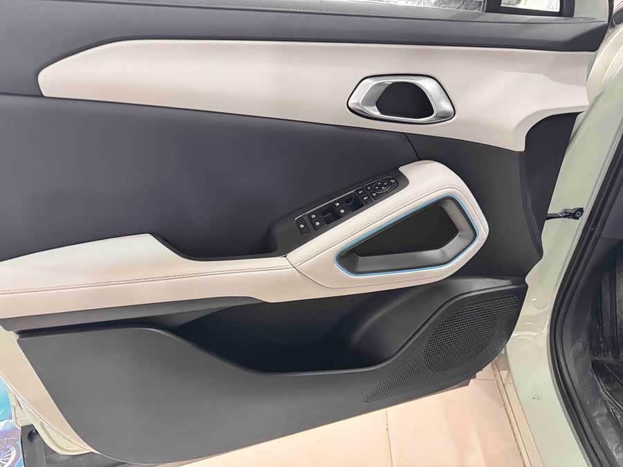 BYD YuanUP 2025 car image #10