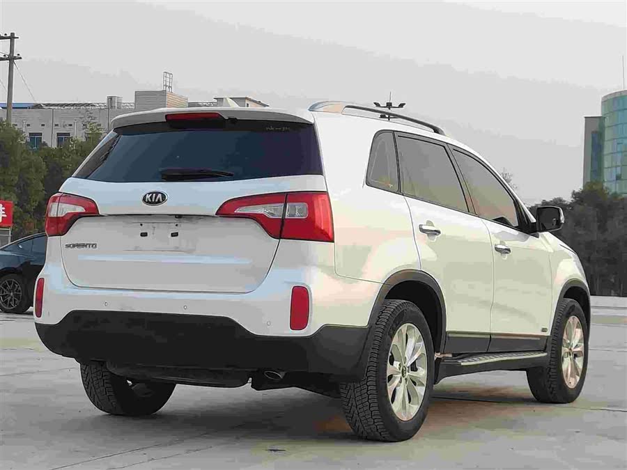 起亚 索兰托 2013 汽车图片 #10