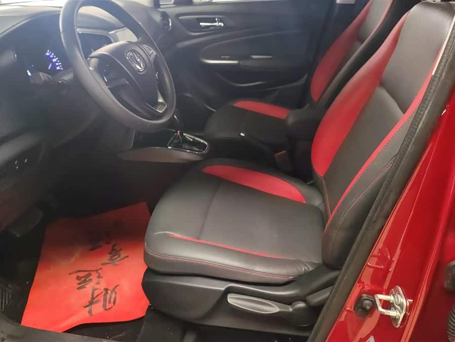 Changan CS15 2016 #10 Changan CS15 2016 immagine di auto #10