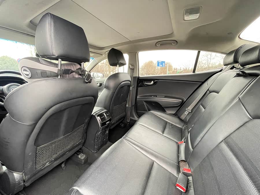 起亚 起亚K4 2016 汽车图片 #10