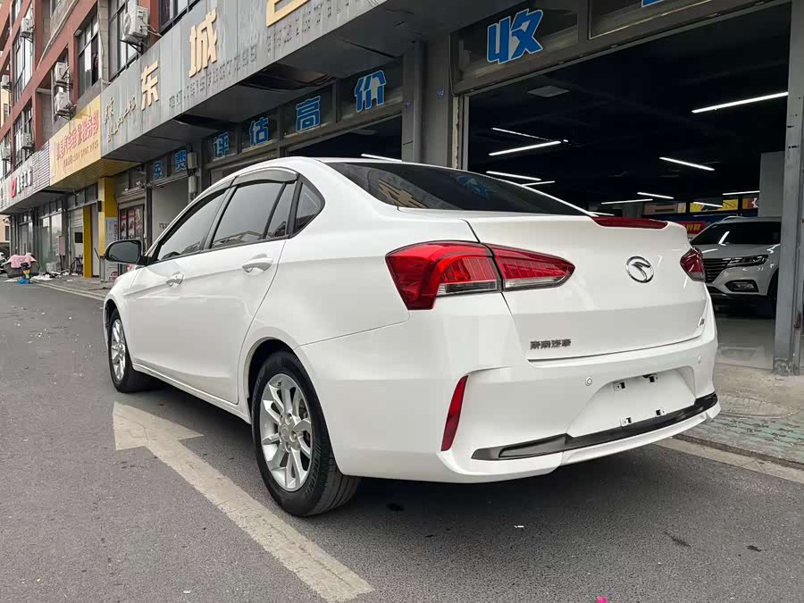 Soueast A5 Wing Dance 2019 #10 Soueast A5 Wing Dance 2019 car image #10