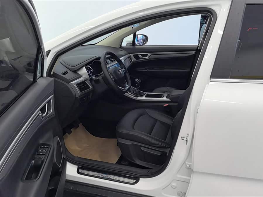 GEELY Emgrand GS 2019 car image #10