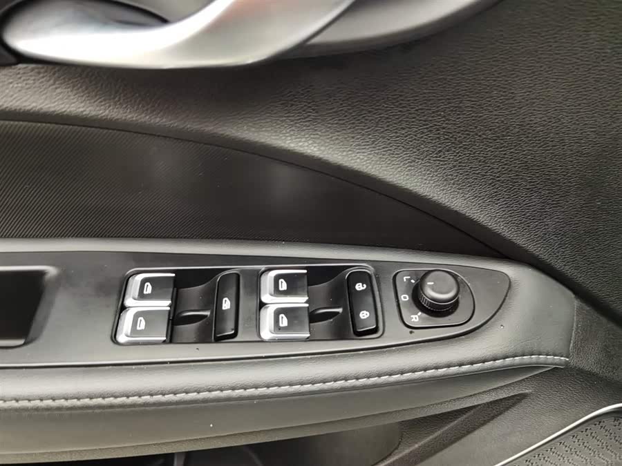 GEELY Emgrand 2022 car image #10