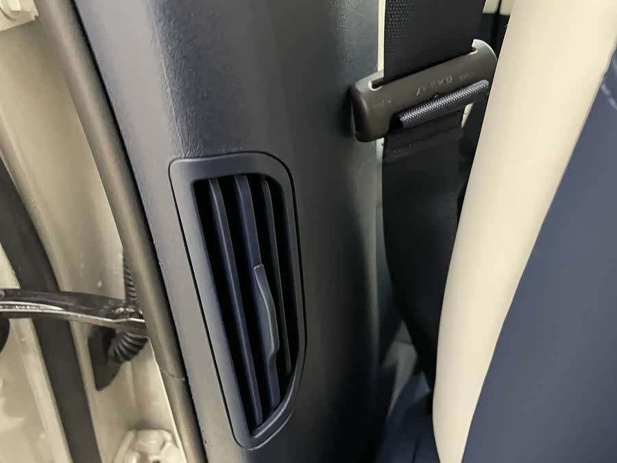 Zeekr 2024 car image #10