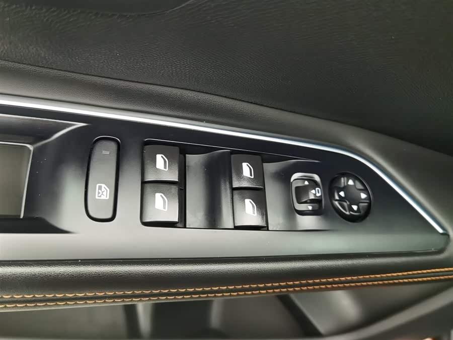 Peugeot 4008 2017 car image #10
