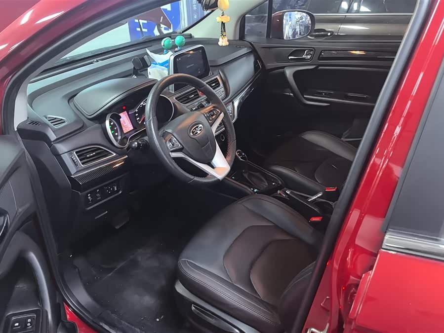 JAC 2016 #10 JAC 2016 car image #10