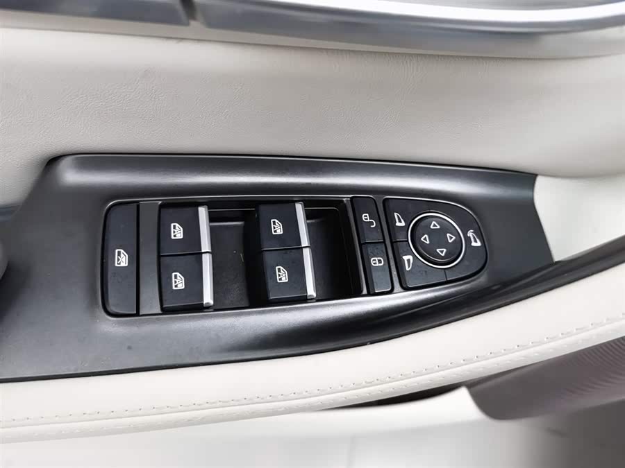 BYD Song Plus New Energy 2025 car image #10