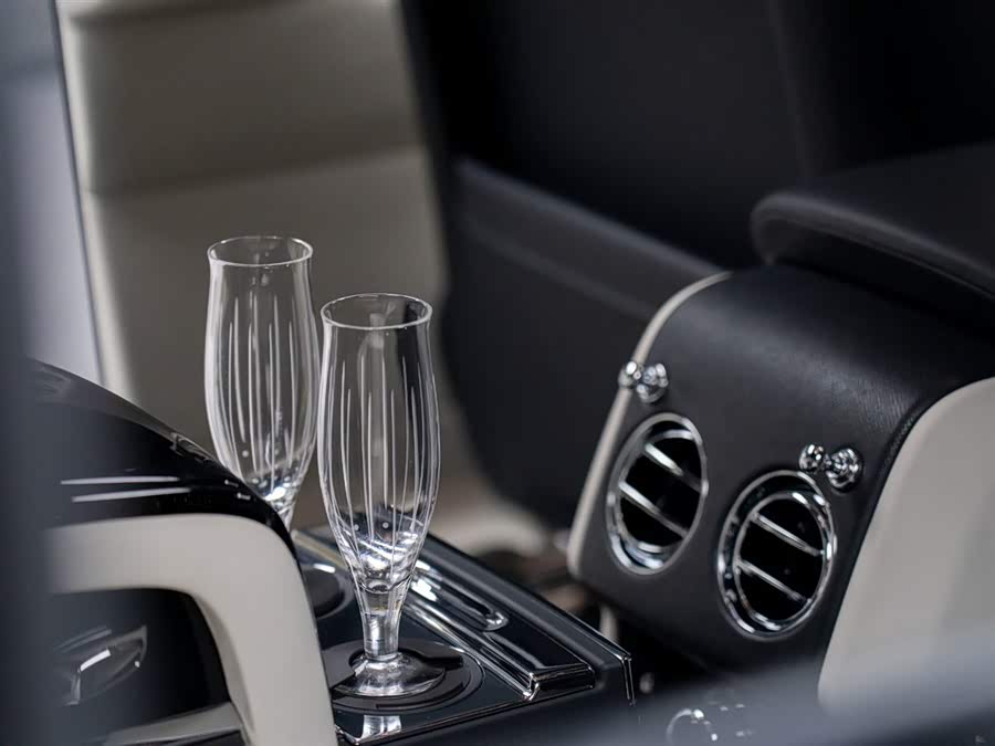 劳斯莱斯 库里南 2022 #10 劳斯莱斯 库里南 2022 汽车图片 #10