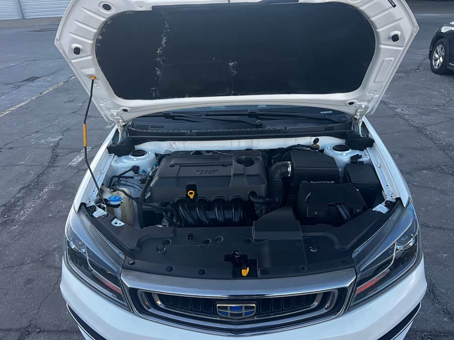 GEELY Emgrand 2018 #10 GEELY Emgrand 2018 car image #10