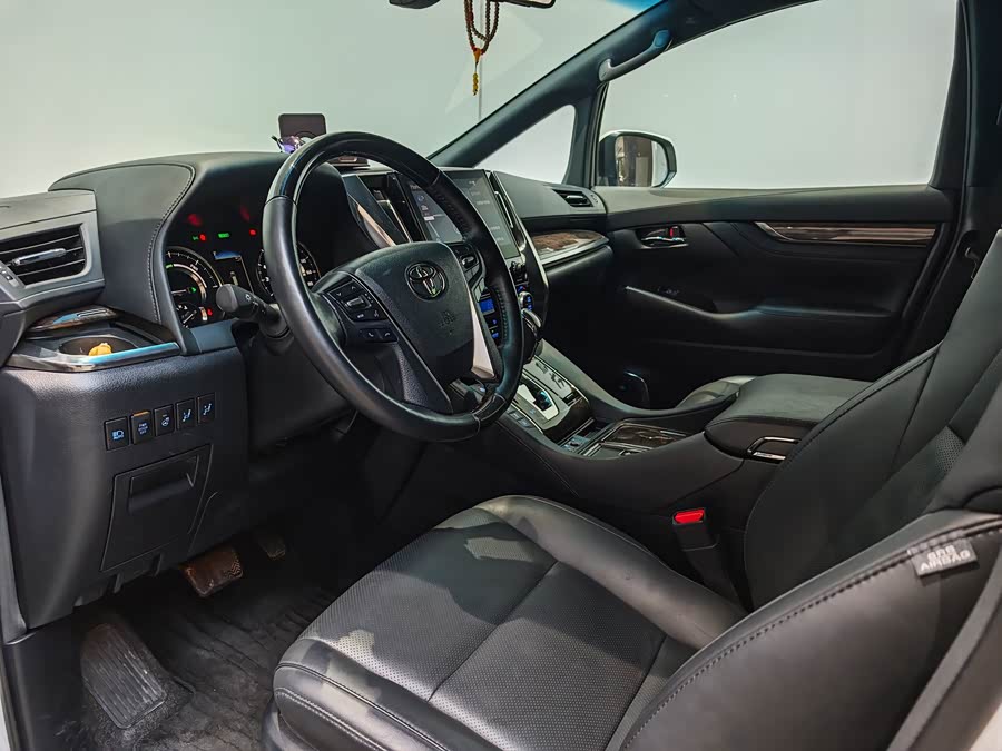 Toyota Vellfire 2022 immagine di auto #10