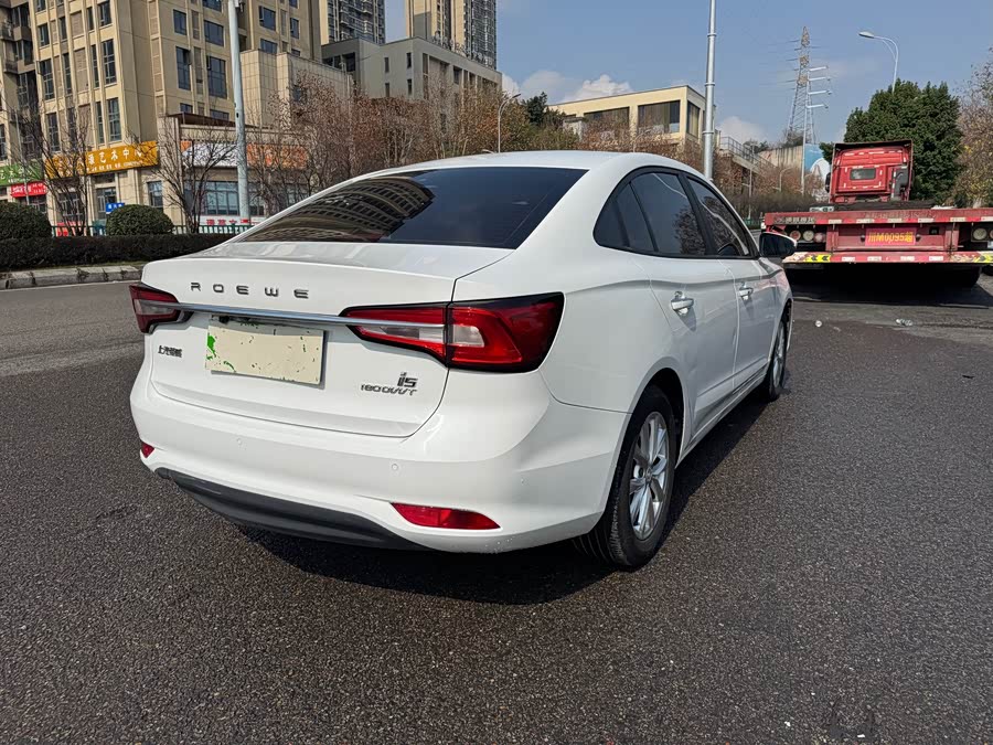 Roewe i5 2020 car image #10