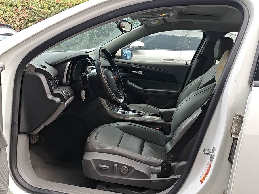 Chevrolet Malibu 2015 imagen de coche #10