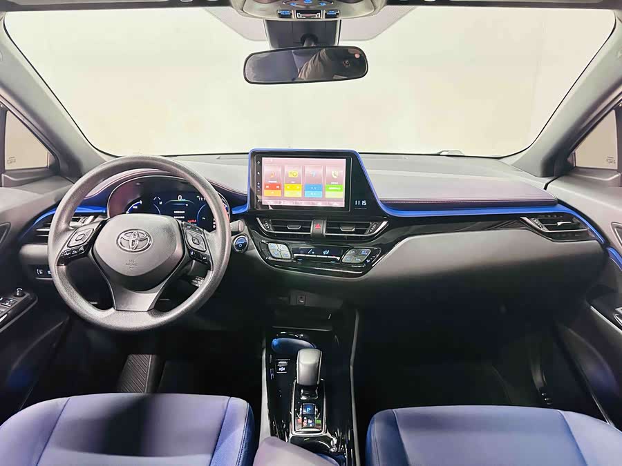 Toyota C-HR EV 2021 immagine di auto #10