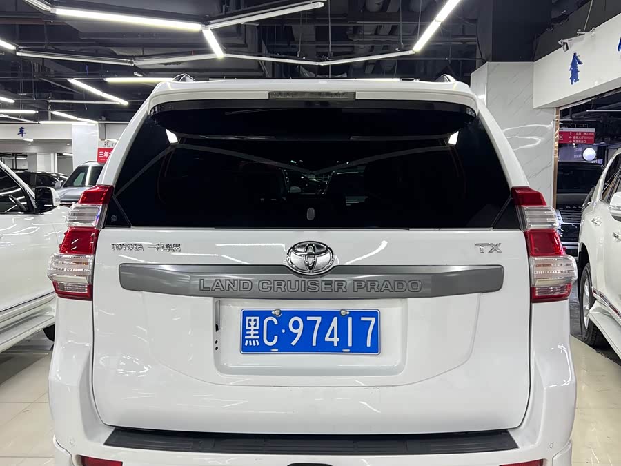 Toyota Land Cruiser Prado 2014 car image #10
