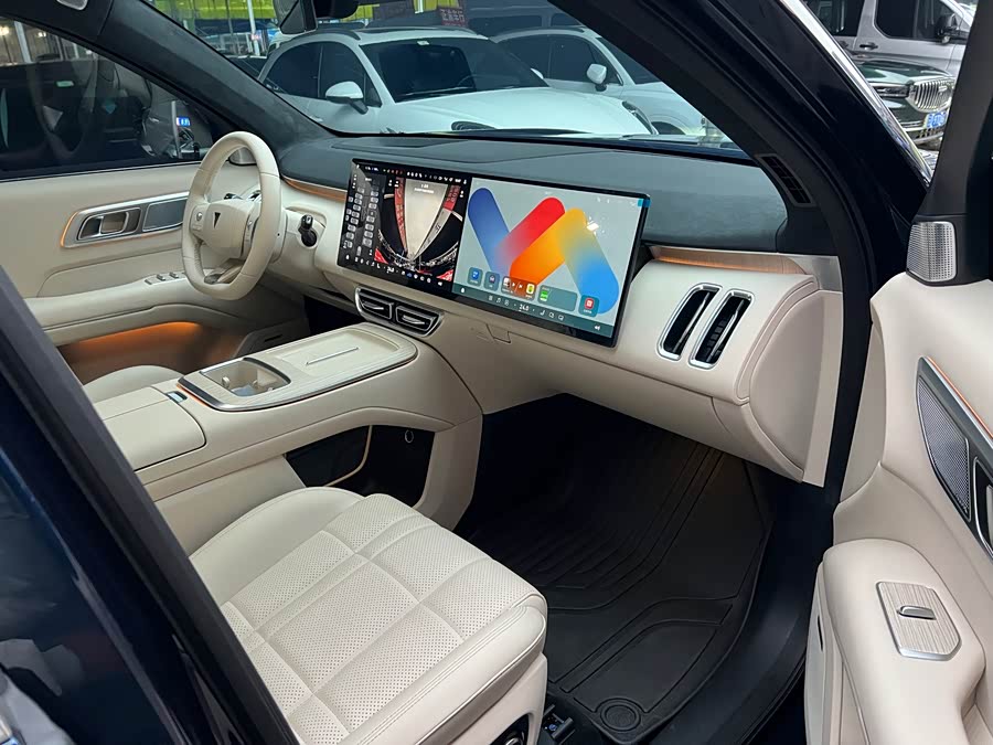 Deepal S09 2025 immagine di auto #10