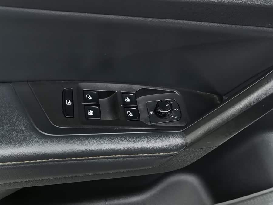 Volkswagen Lavida 2020 car image #10
