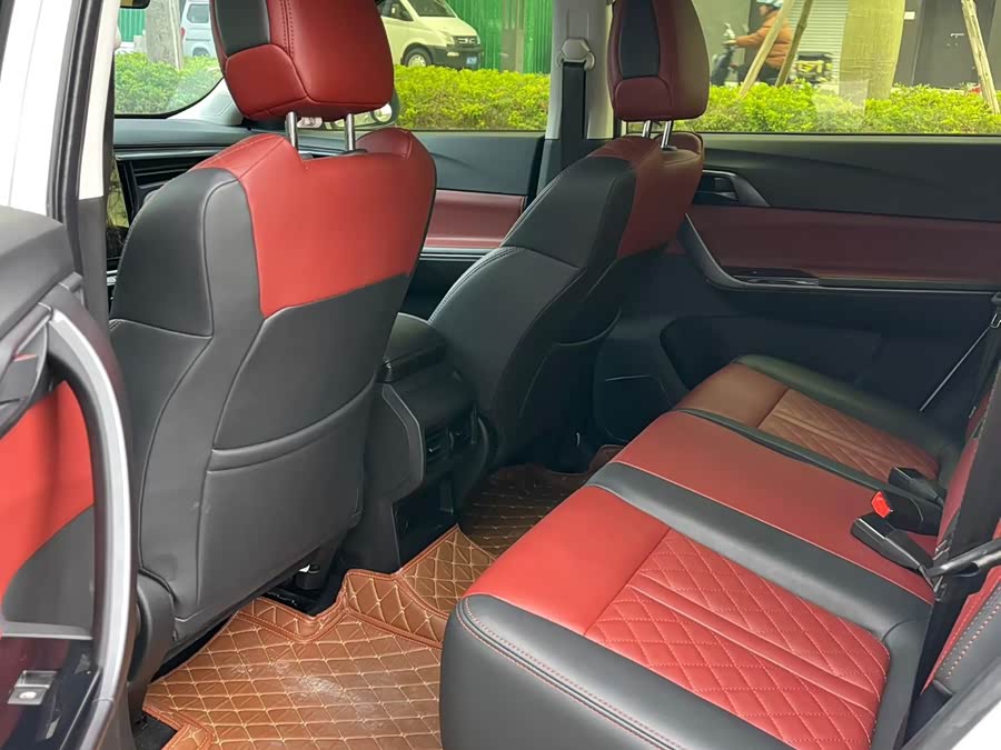 Forthing T5 2020 imagem de carro #10